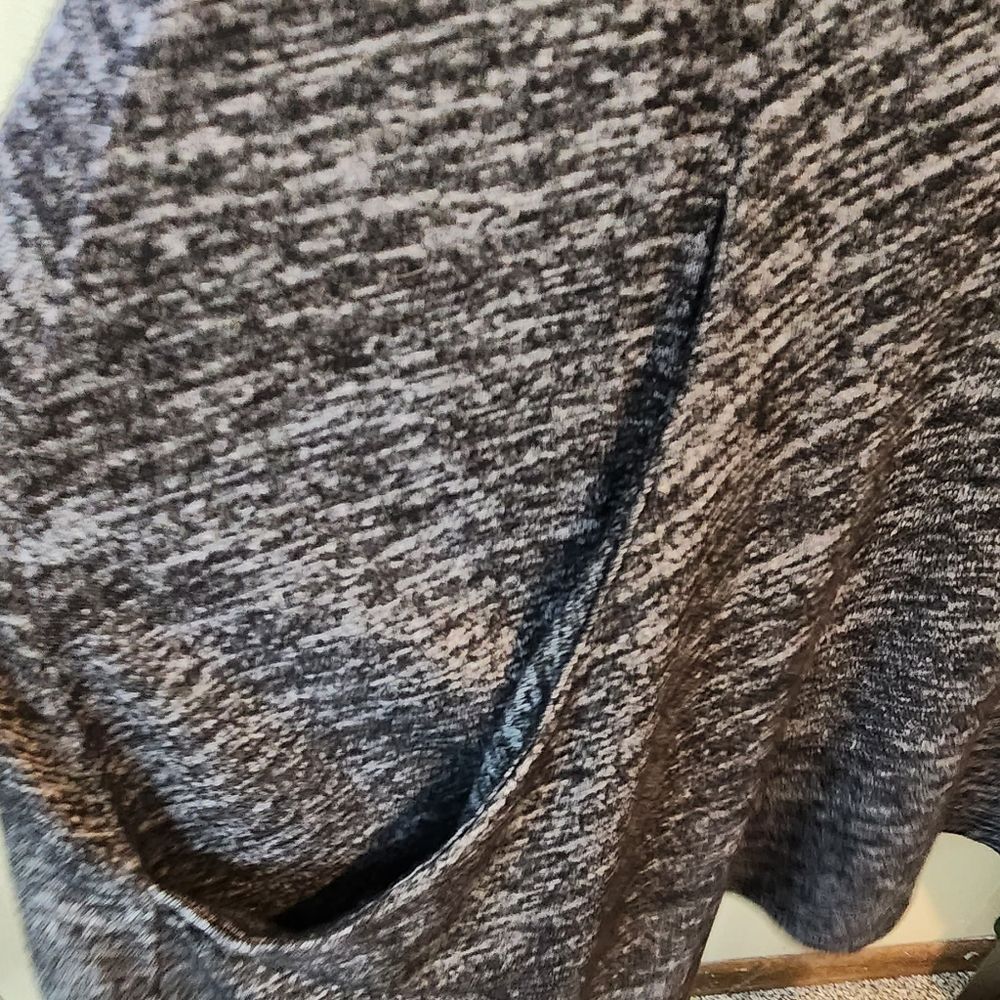Maurices Gray Tunic Top - Picture 8 of 13